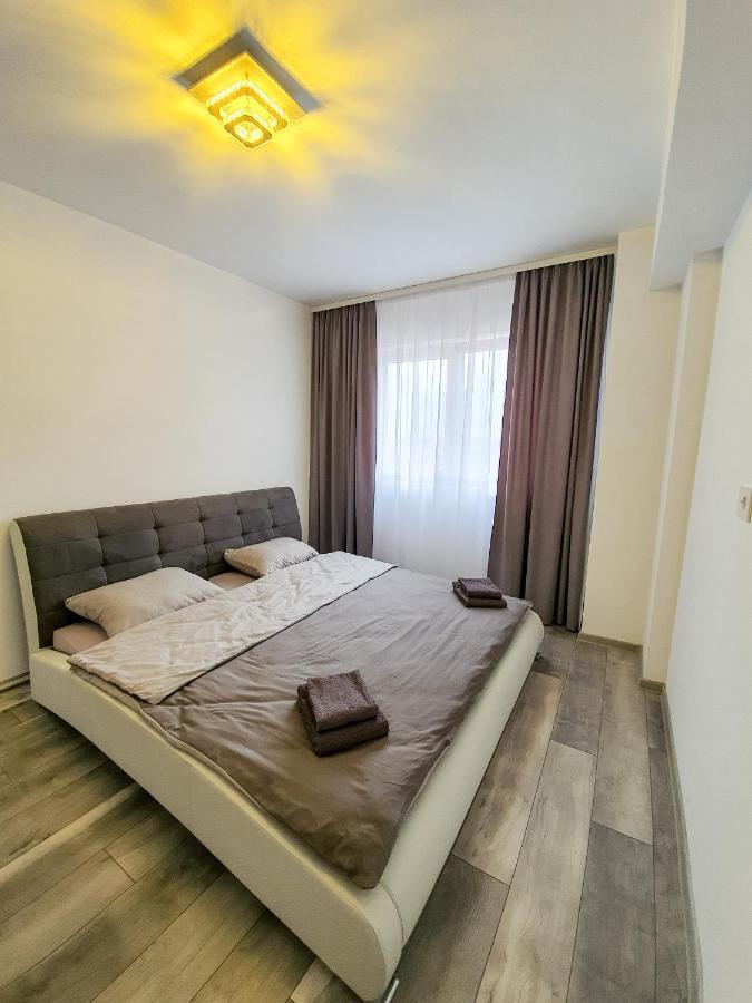 central.deluxe.apartament.oradea Extérieur photo