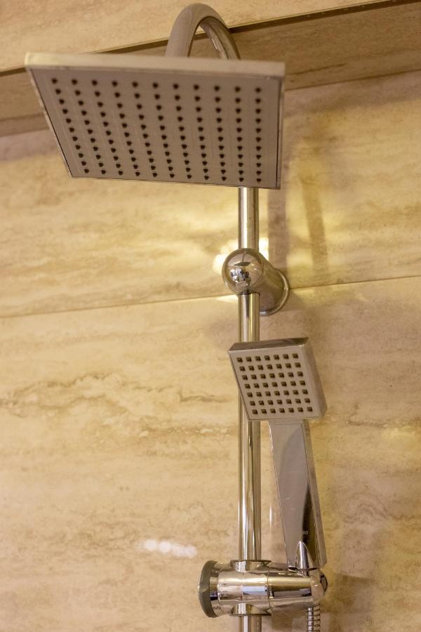 central.deluxe.apartament.oradea Extérieur photo